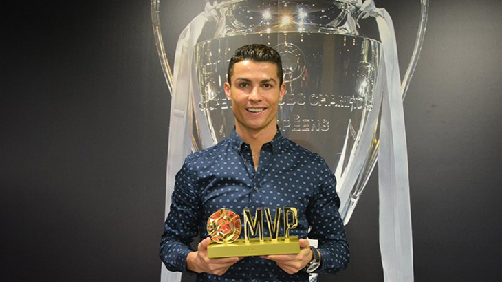 Ronaldo Ketahuan Liburan ke Ibiza Bersama Kekasih