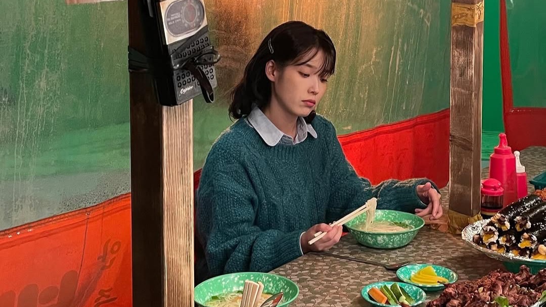 'When Life Give You Tangerines' Bawa IU ke Nominasi Best Actress Baeksang Awards ke-61