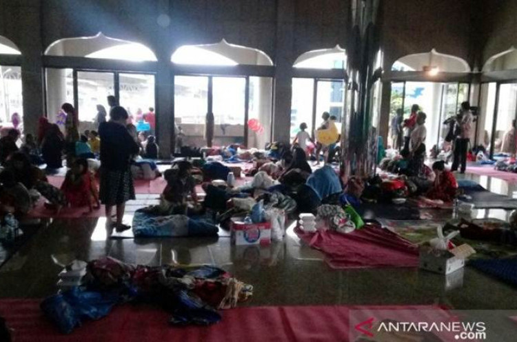 Banjir Hari ke-3, Jumlah Pengungsi di Jakarta Berkurang Jadi 12.491 Orang
