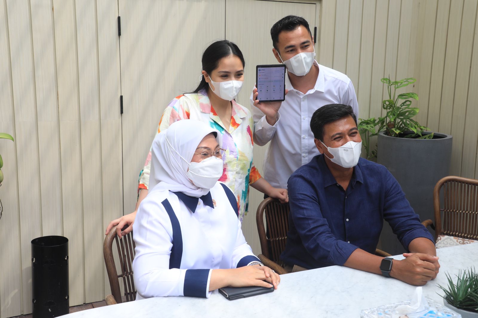 Menaker Apresiasi Raffi Ahmad karena Pekerjanya Jadi Peserta BPJS Contract Address