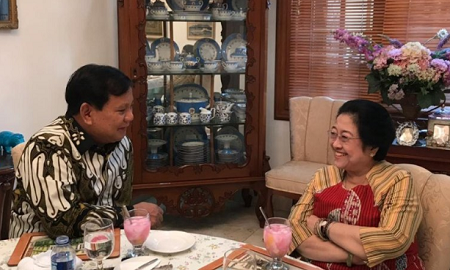 Kader PDIP: Hidup Prabowo!