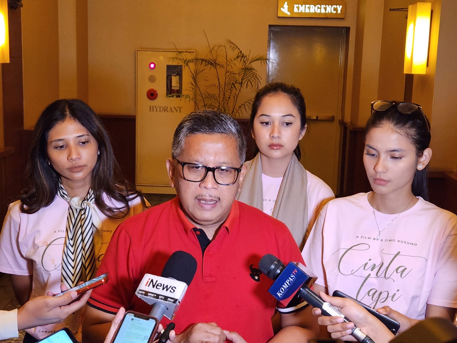Usai Nyoblos, Megawati Kumpul Bareng Ganjar-Mahfud di Kebagusan