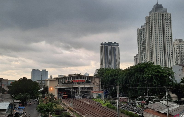 Beberapa Daerah Indonesia Diprakirakan Hujan Lebat Hari Ini