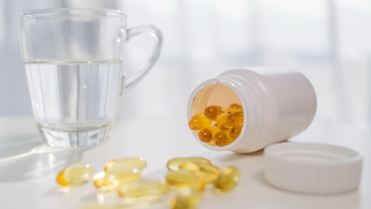 Penelitian: Kekurangan Vitamin D Membuat Kondisi Pasien COVID-19 Lebih Parah