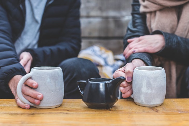 Kopi Menjadi Saksi Bisu Proses Pendekatan