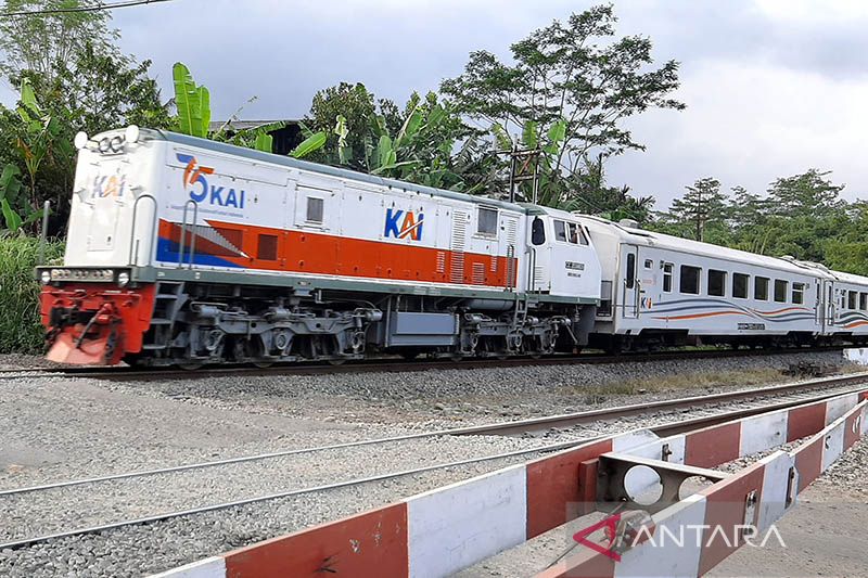 KAI Daop 4 Semarang Operasikan 12 Kereta Tambahan saat Libur Akhir Tahun