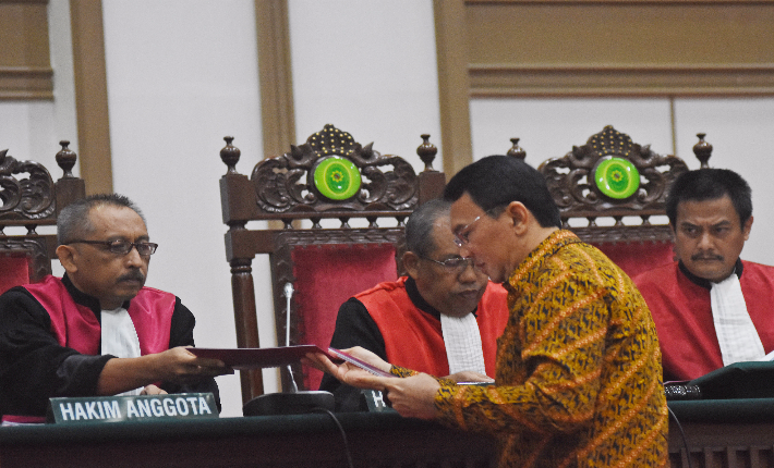 Wakil Ketua Komisi Hukum MUI Kecewa Tuntutan Ahok Rendah