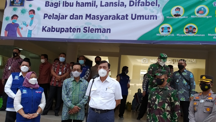 Sri Sultan HB X Bentuk Satgas Akselerasi Vaksinasi COVID-19 Tingkat RT/RW