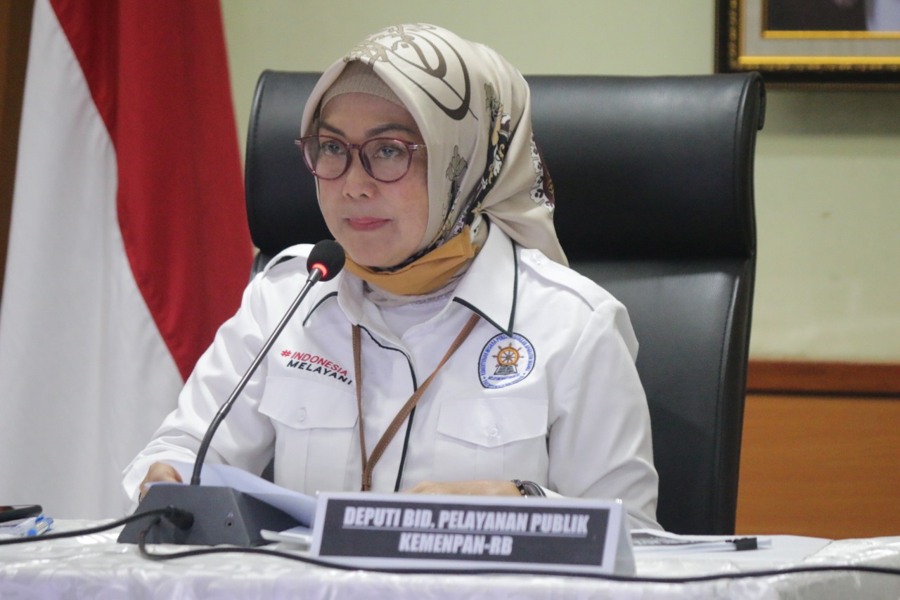 Deputi Bidang Pelayanan Publik Kementerian PANRB Diah Natalisa
