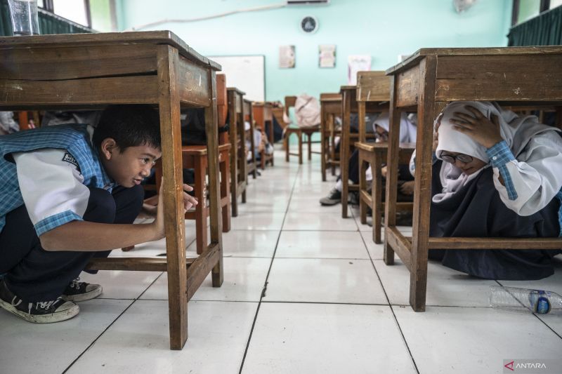 DPRD DKI Minta Disdik Data Ijazah Siswa yang Tertahan di Sekolah
