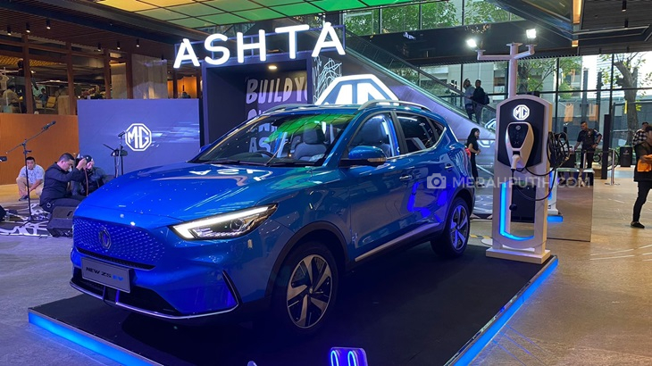 New MG ZS EV model pertama yang diproduksi MG di Indonesia.