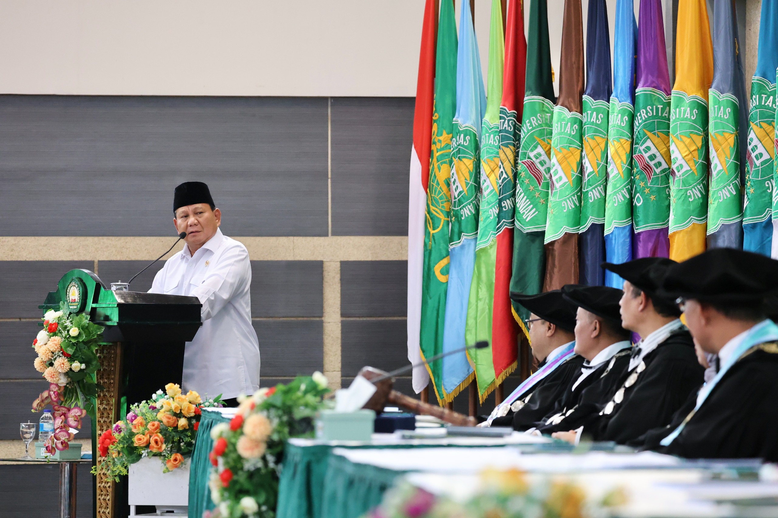 Prabowo Klaim sebagai Jenderal Tukang Pijat Gus Dur dan Cocok dengan NU