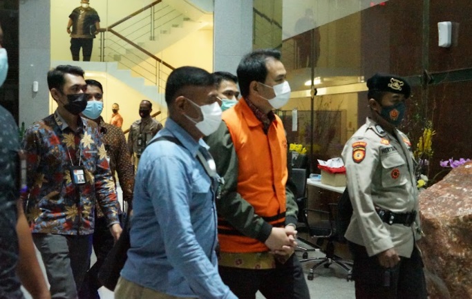 KPK Dalami Keterlibatan Azis Syamsuddin di Kasus Suap Eks Bupati Kukar