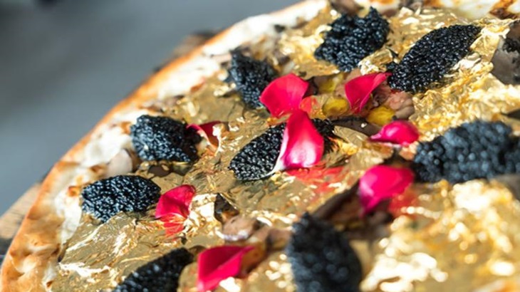 Di New York Pizza Dijual 2 Juta dolar