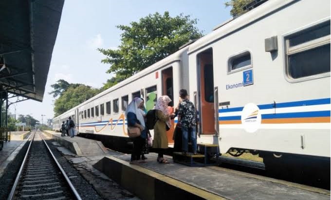 Per 1 Desember, Ada Perubahan Jadwal dan Penambahan Gerbong KA Siliwangi