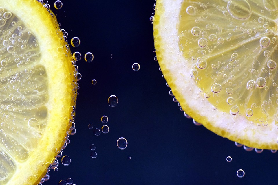 Minyak jarak dan lemon