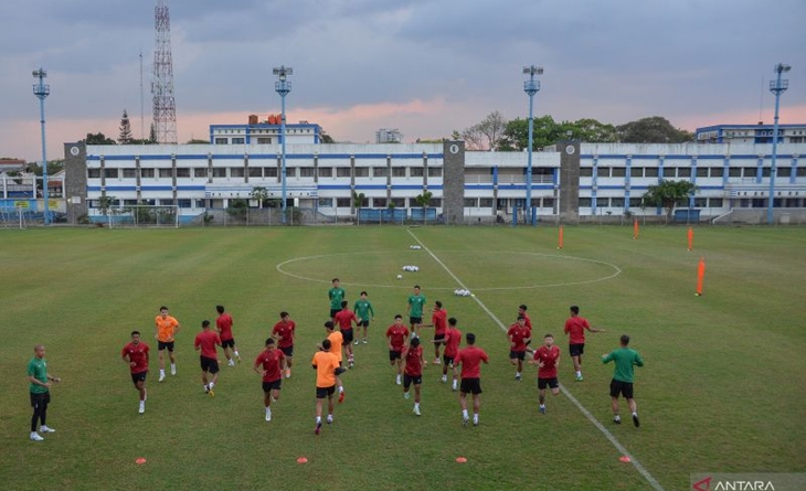 Pusat Pelatihan Sepak Bola di IKN Berawal dari Usulan Shin Tae-yong ke Jokowi