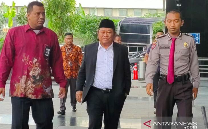 KPK Sita Duit Rp1 Miliar dan Aneka Mata Uang Asing dari Rumah Bupati Sidoarjo