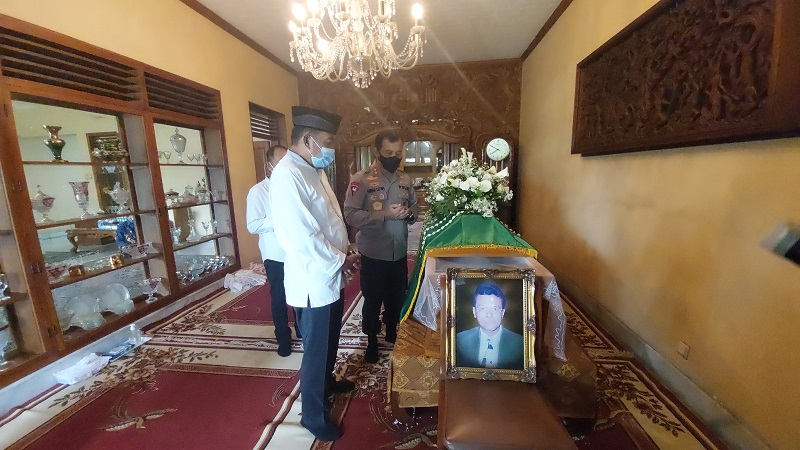 Jokowi Kehilangan Sosok Mentor Bisnis Mebel dan Politik