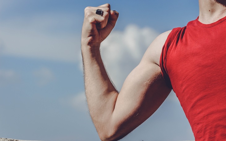 Istirahat juga dapat membentuk otot. (Foto: Pexels/Samer Daboul)