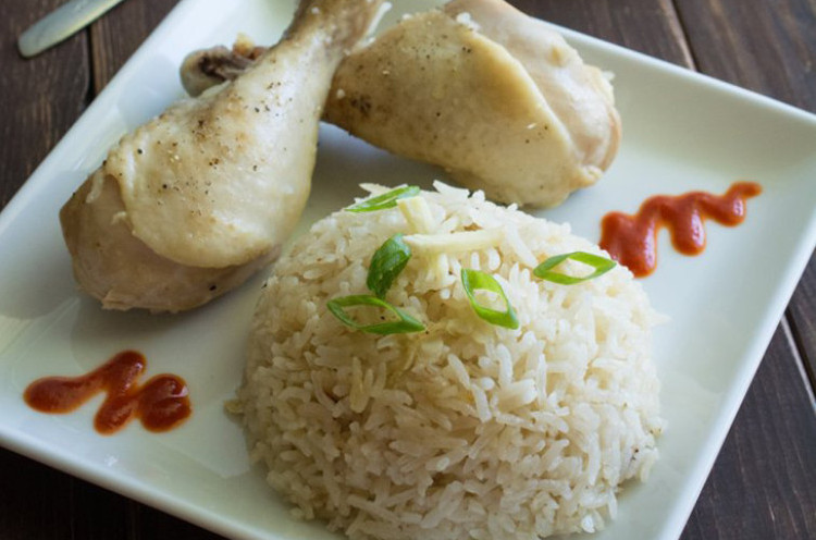 Cobain Yuk, Masak Nasi Hainan dengan Rice Cooker