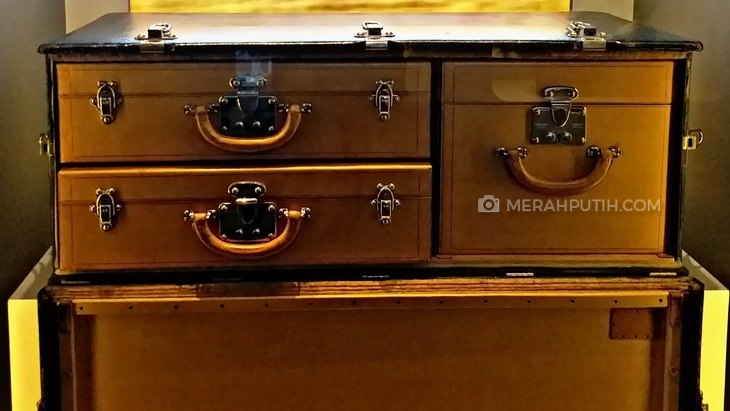 Mewahnya Liburan ala Bangsawan Prancis Zaman Dulu dengan Tas Louis Vuiton