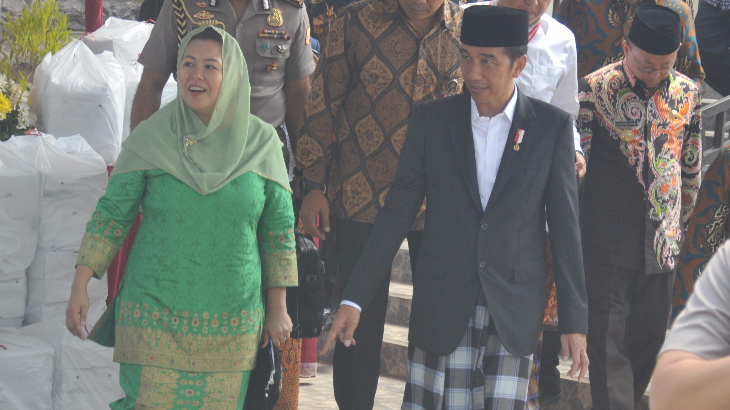 Yenny Wahid bersama Jokowi