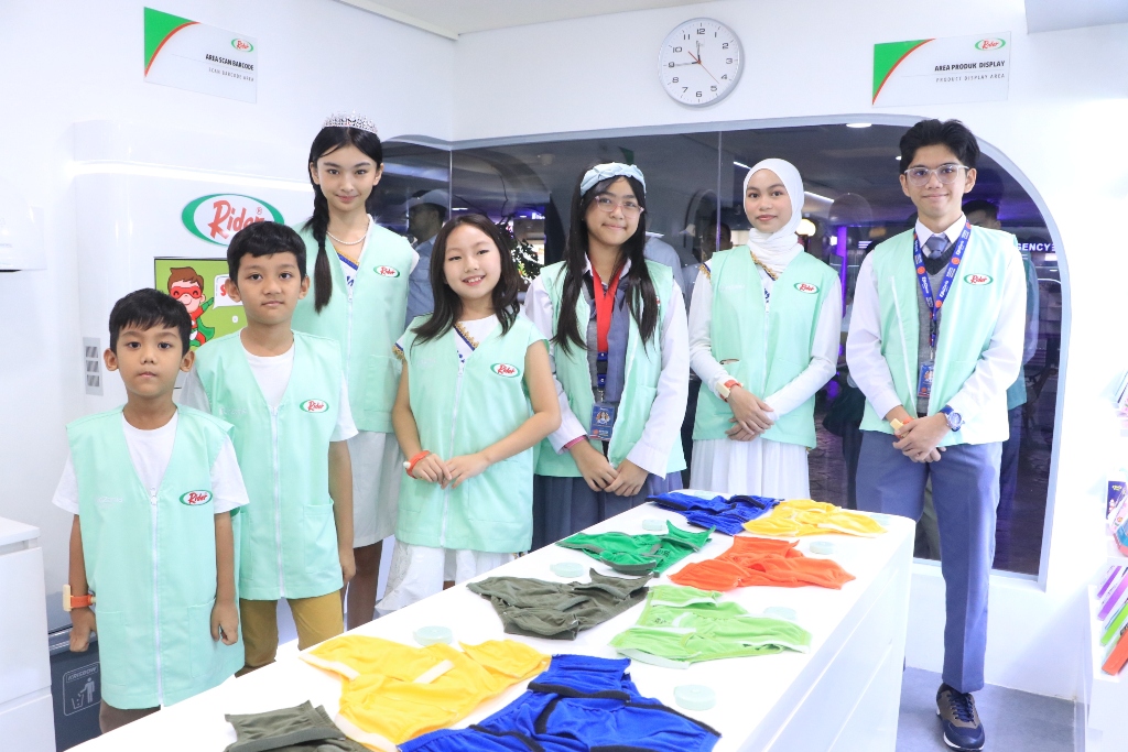 Kidzania Jakarta Resmikan Wahana Rider Underwear Factory, Edukasi Si Kecil Tentang Proses Produksi Pakaian Dalam Berkualitas Sambil Bermain