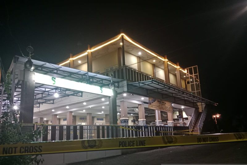 Hasil Olah TKP, Polisi Temukan Jerigen Kimia Sumber Ledakan Masjid Jember