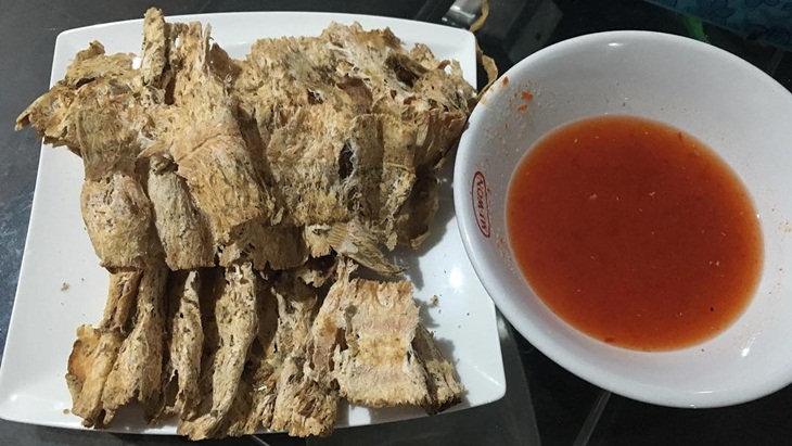 Sotong Pangkong, Cumi Kering yang Nikmat Dipadu Sambal Kacang
