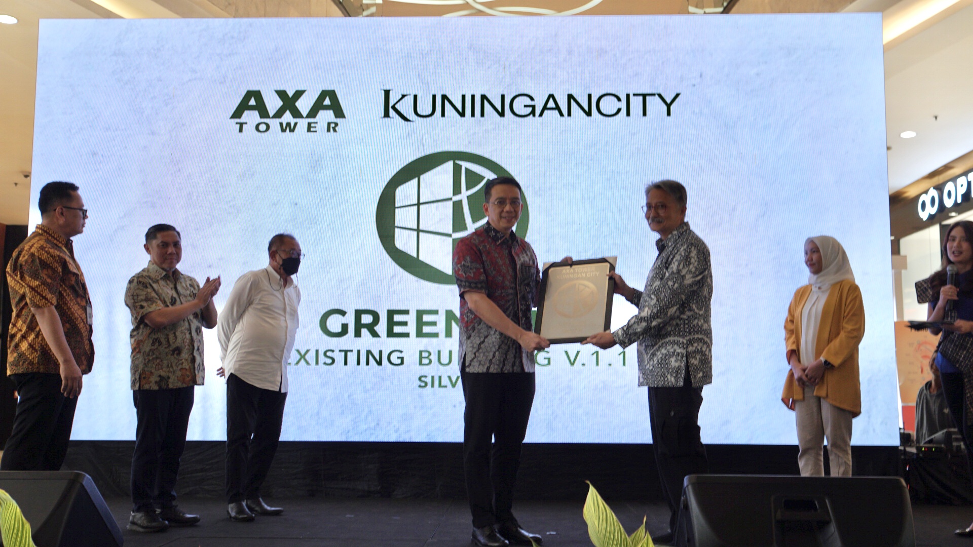 AXA Tower kuningan city