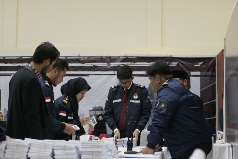 PPLN Islamabad Gelar Pentas Seni saat Pencoblosan