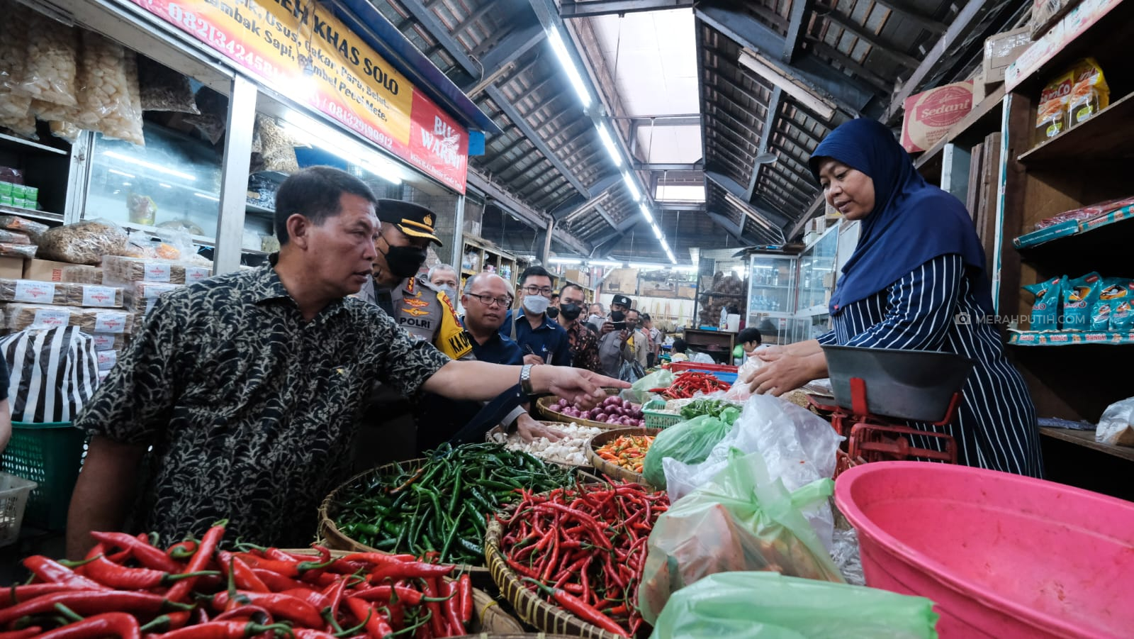 Jelang Pergantian Tahun, Harga Beras Naik