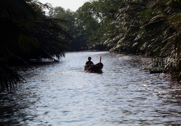 Menilik Riak Sungai Kuala Selat, Nadi Kehidupan Warga Kateman Riau