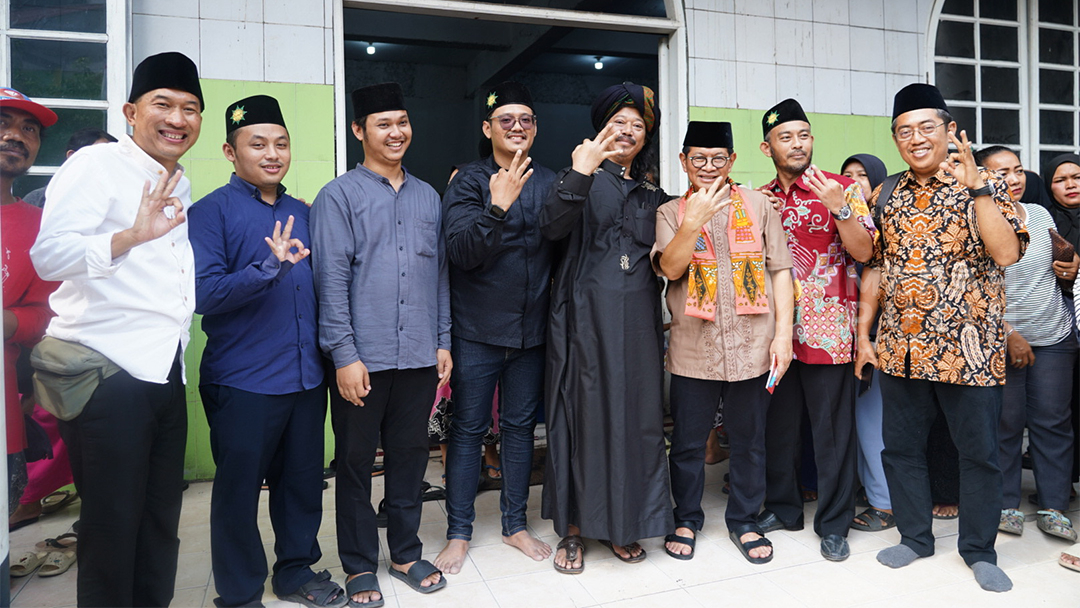  Pramono Sebut Dukungan Pesantren Al-Wathoniah sebagai Berkah