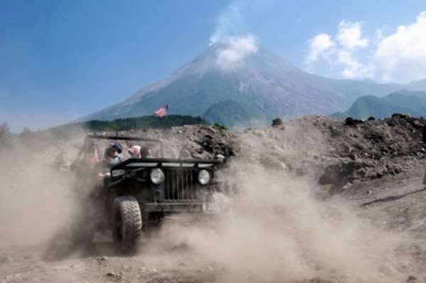 'Tri Pakarti Musna' Jaminan Tour Jip Merapi Anda Tetap Seru Tapi Aman