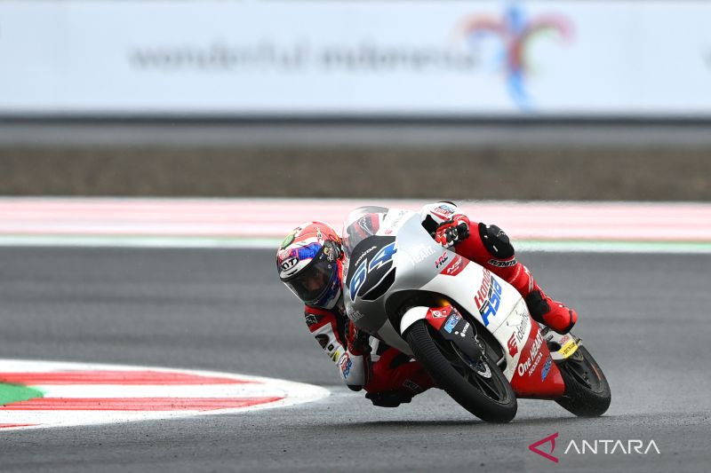 Mario Aji Pembalap Honda Team Bakal Start Baris Terdepan Moto3 