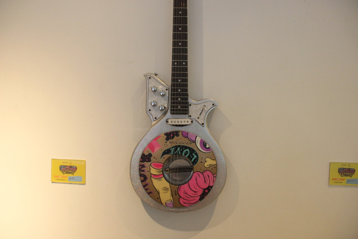 Seniman Lokal Muklay Gelar Pameran Lukisan Monster dan Animasi Selama Ramadan