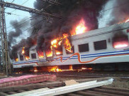 Dampak Kereta Terbakar di Senen, KRL Bogor-Jatinegara Hanya Sampai Stasiun Kampung Bandan