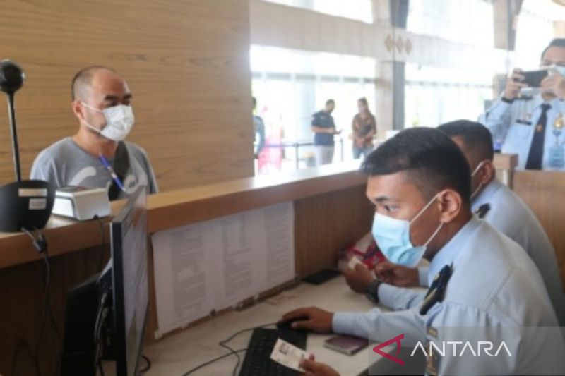 Kemenkumham Tidak Bisa Deteksi Kasus Orang Yang Miliki Dua Paspor