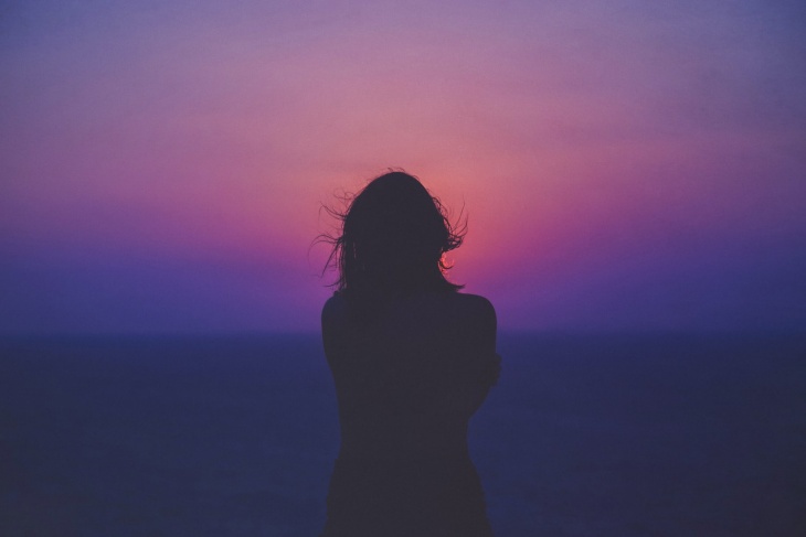 Menstruasi adalah pengalaman yang tidak akan bisa dipahami laki-laki. (Foto Unsplash/Sasha Freemind)