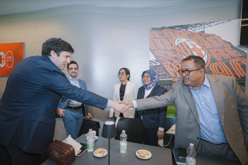 Belajar dari San Siro, Rano Karno Ingin JIS Jadi Destinasi Sport Tourism