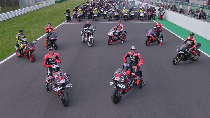 Merayakan Performa dan Pencapaian di Aprilia All Stars