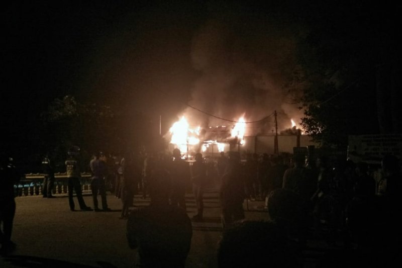 Kerusuhan dan Pembakaran Rutan Siak Riau