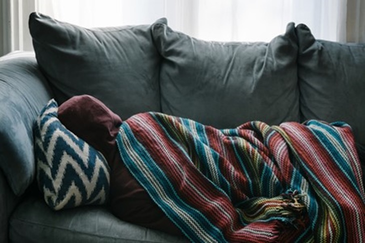 5 Tanda Kamu Kurang Tidur
