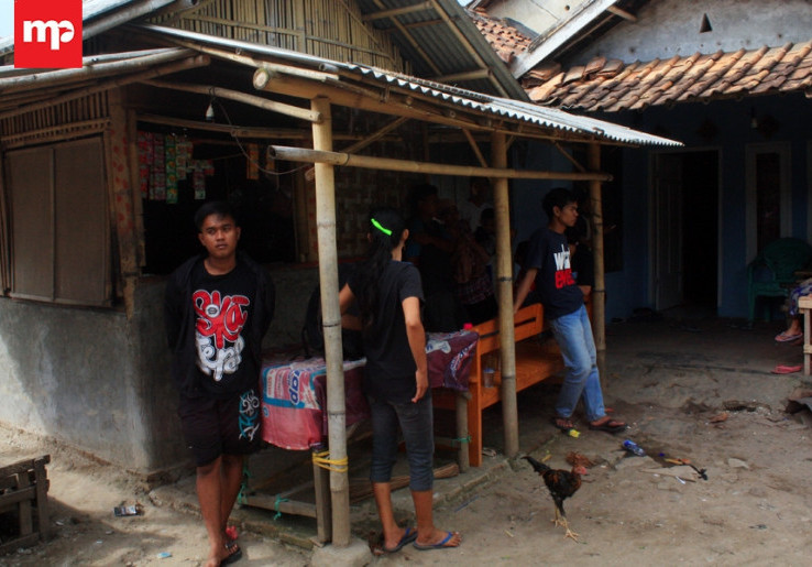 Keracunan Nasi Uduk Puluhan Warga Dilarikan ke Rumah Sakit