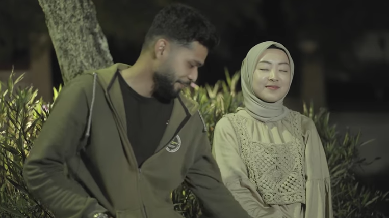 Lirik Lagu Malapeh Hao Rayola, Lengkap dengan Terjemahan dan Makna