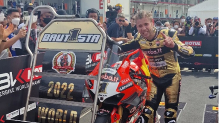 Alvaro Bautista Kunci Gelar Juara Dunia WSBK 2022 di Mandalika