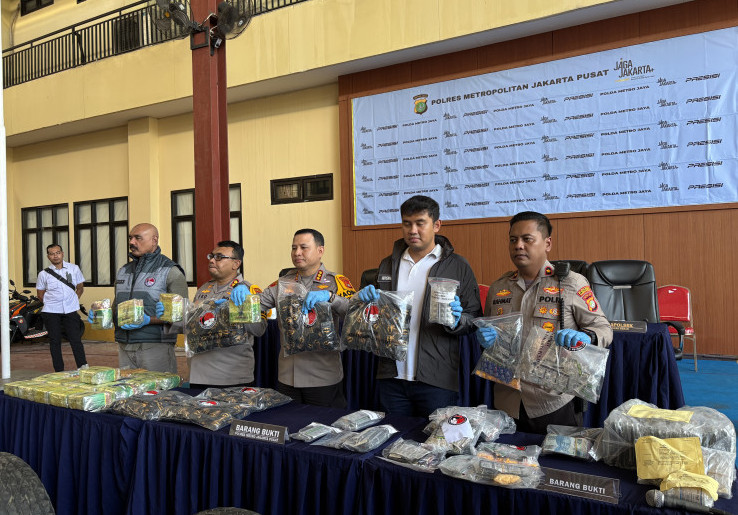 Polisi Bongkar Penyelundupan Sabu Jaringan Medan-Jakarta Memanfaatkan Kesibukan Petugas Amankan Arus Mudik, 25 Ribu Orang Diselamatkan