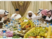 [HOAKS atau FAKTA]: Anies Makan Besar dengan Orang Timur Tengah Pakai Uang Rakyat